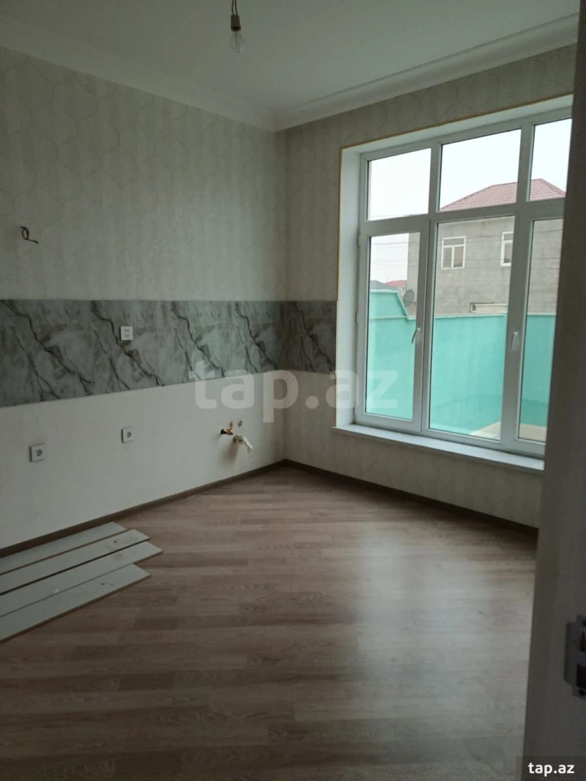 Satılır 3 otaqlı həyət evi