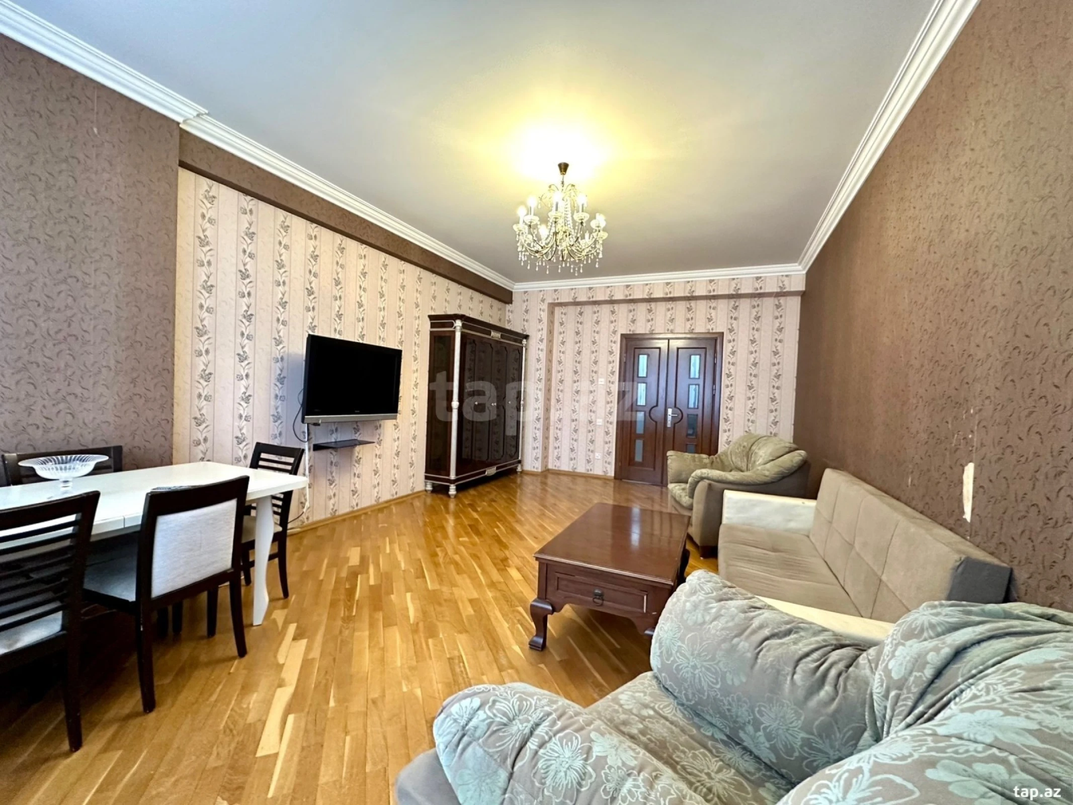 Kirayə verilir 2 otaqlı yeni tikili 95 m²
