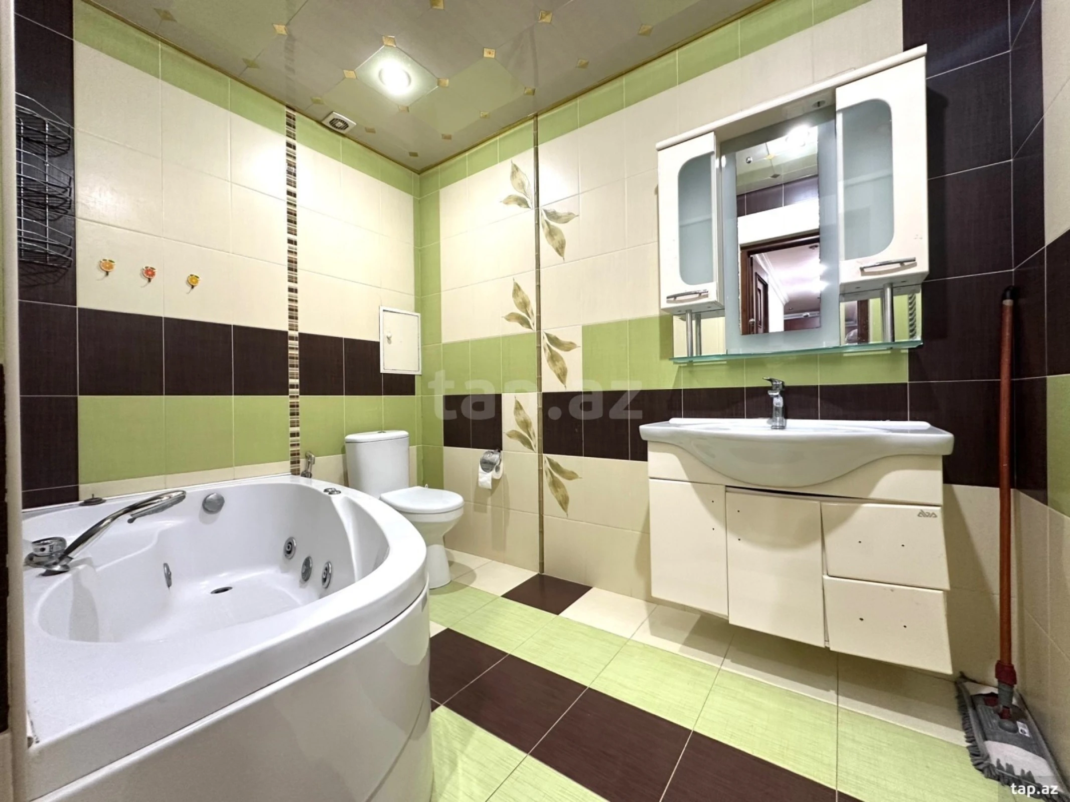 Kirayə verilir 2 otaqlı yeni tikili 95 m²