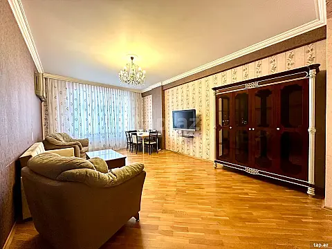 Kirayə verilir 2 otaqlı yeni tikili 95 m²