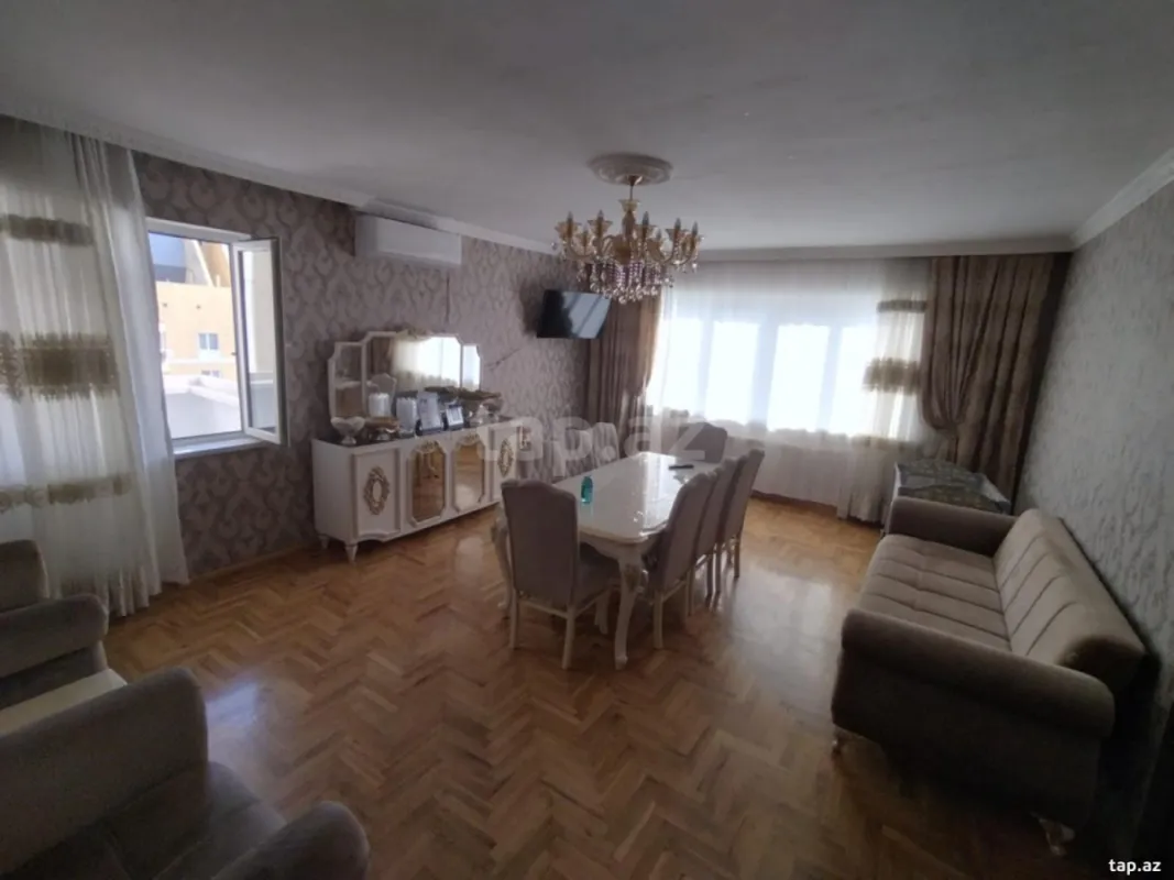 Satılır 5 otaqlı mənzil 170 m²