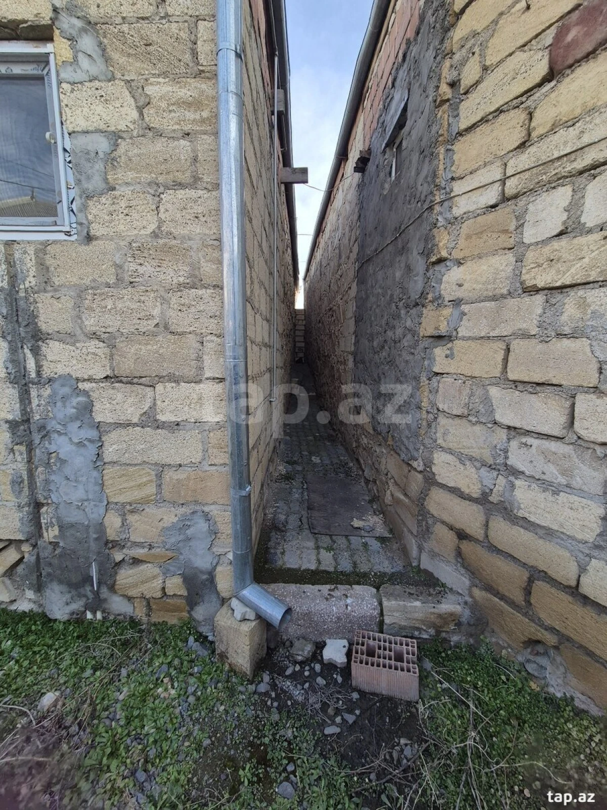 Satılır 4 otaqlı həyət evi 200 m²