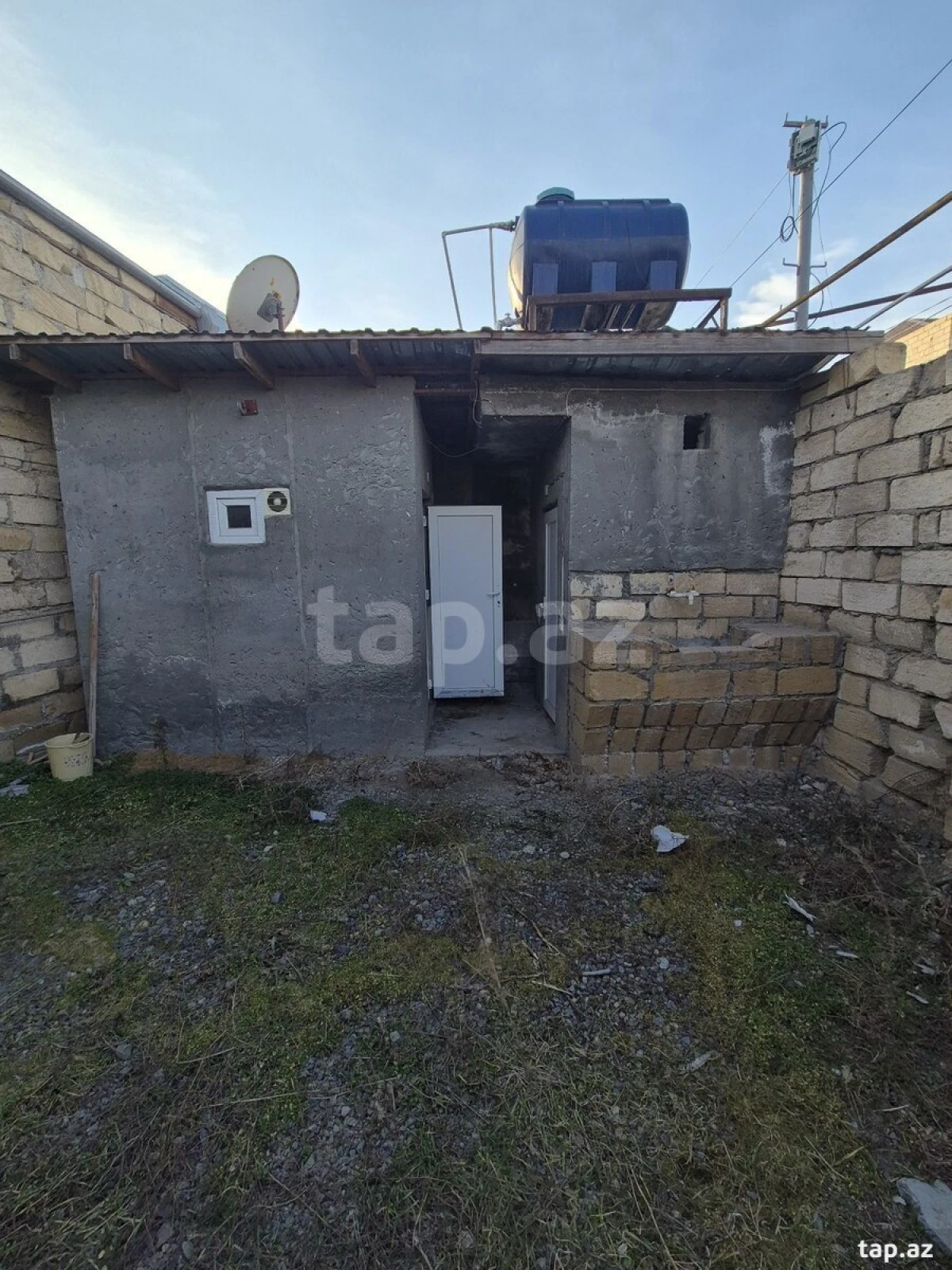 Satılır 4 otaqlı həyət evi 200 m²