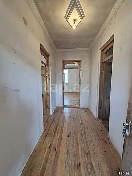 Satılır 4 otaqlı həyət evi 200 m²