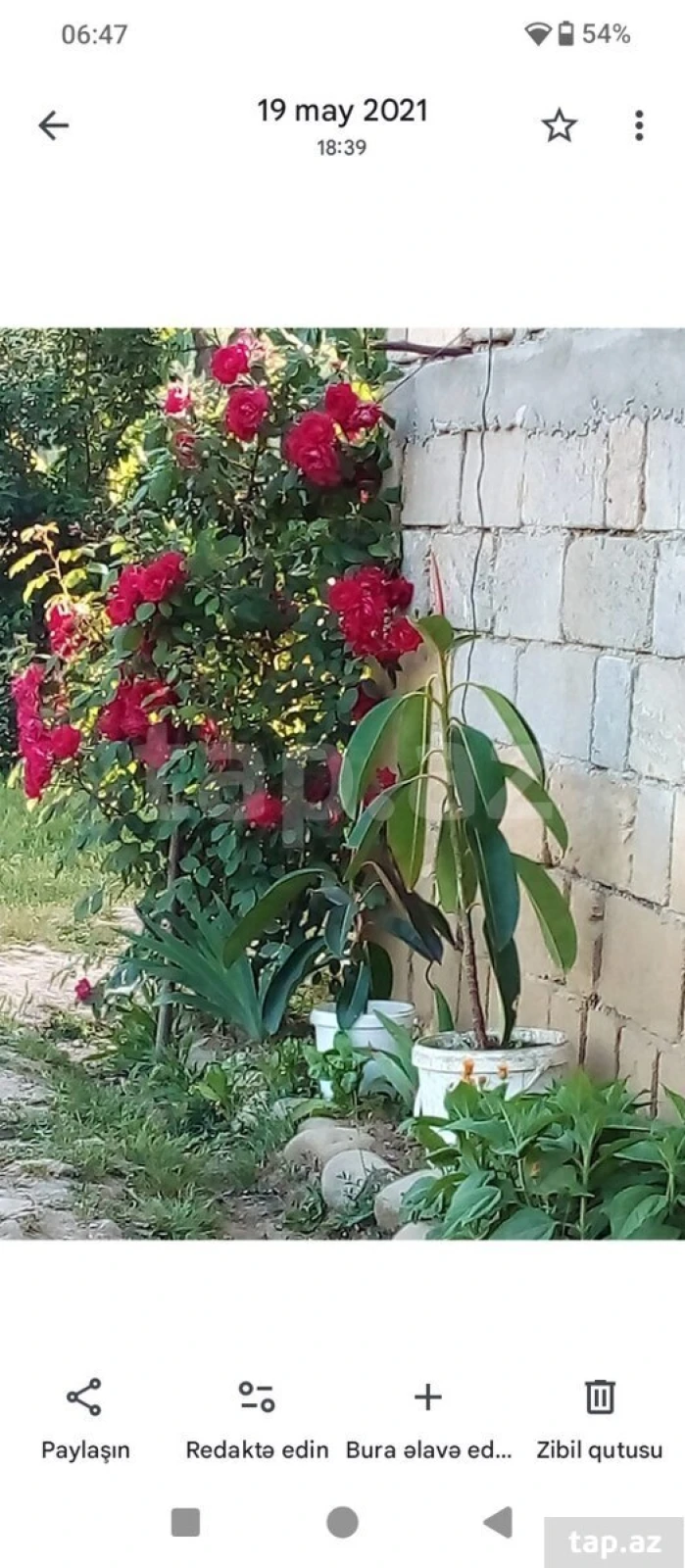 Satılır 4 otaqlı həyət evi