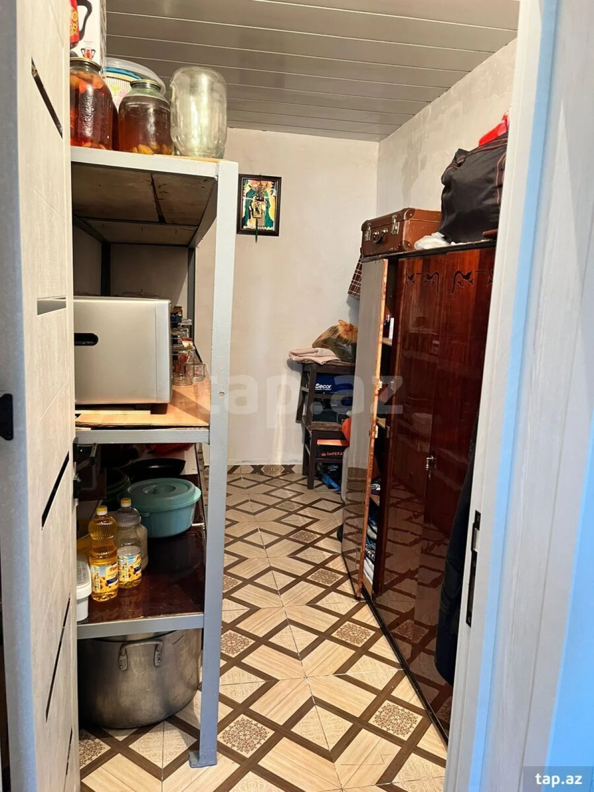 Satılır 4 otaqlı həyət evi 100 m²