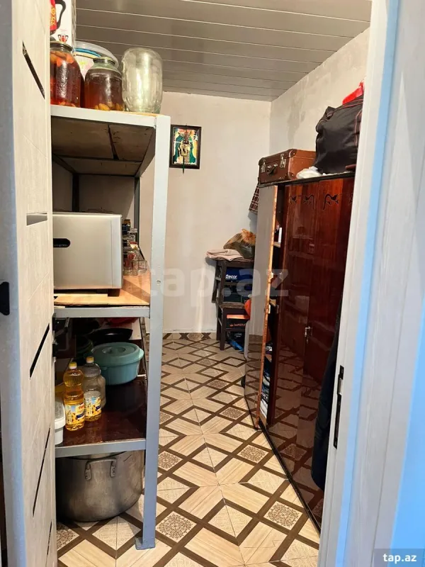 Satılır 4 otaqlı həyət evi 100 m²