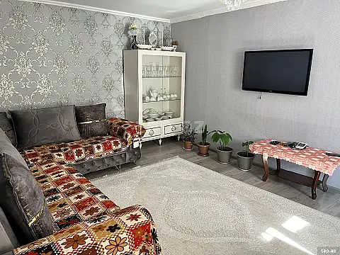 Satılır 4 otaqlı həyət evi 100 m²