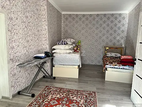 Satılır 4 otaqlı həyət evi 100 m²