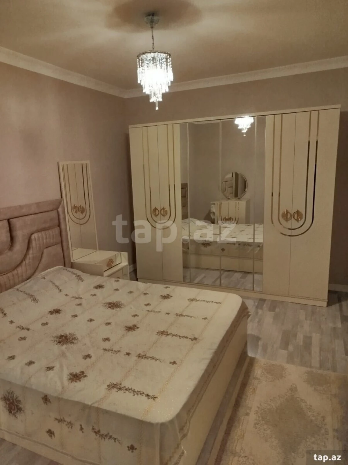 Satılır 3 otaqlı həyət evi