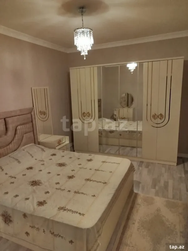 Satılır 3 otaqlı həyət evi