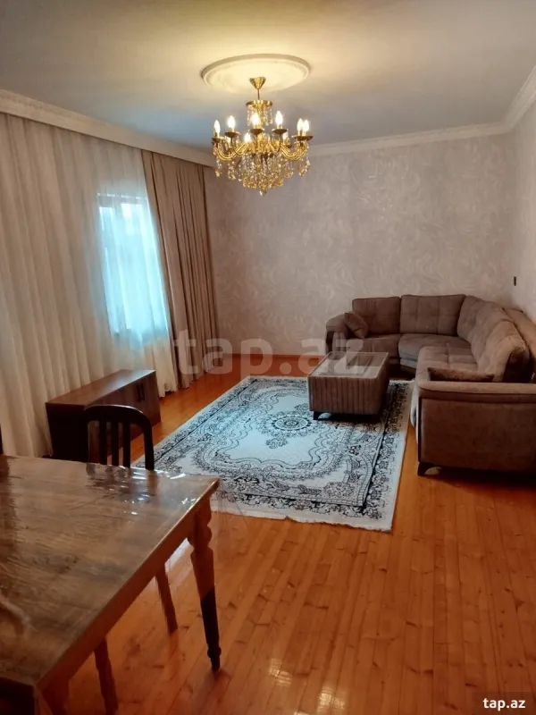 Satılır 3 otaqlı həyət evi