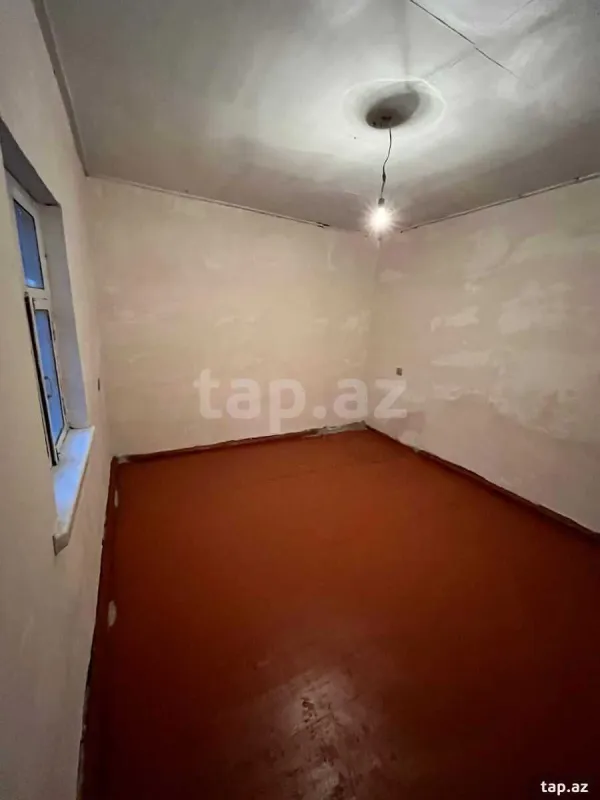 Kirayə verilir 4 otaqlı həyət evi