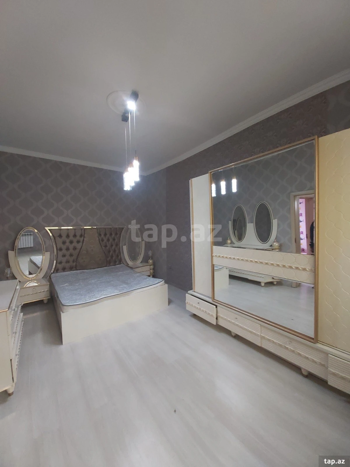 Kirayə verilir 4 otaqlı həyət evi 100 m²