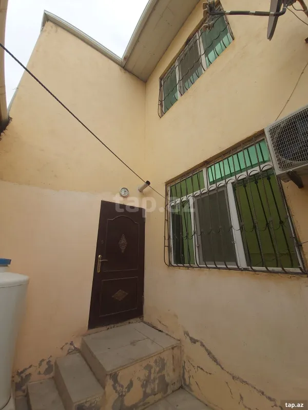 Kirayə verilir 4 otaqlı həyət evi 100 m²