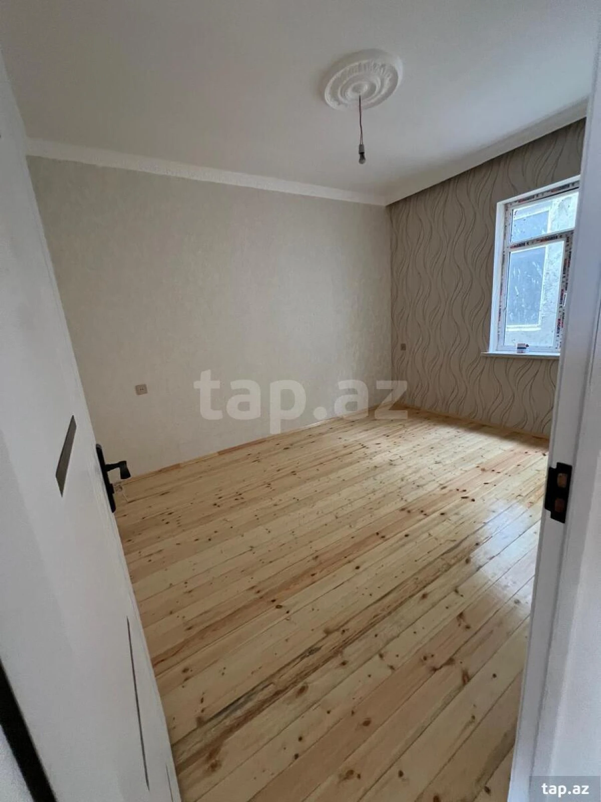 Satılır 3 otaqlı həyət evi