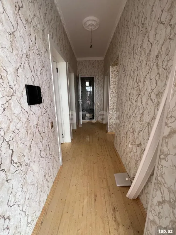 Satılır 3 otaqlı həyət evi