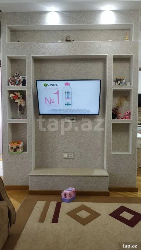 Satılır 3 otaqlı yeni tikili 80 m²