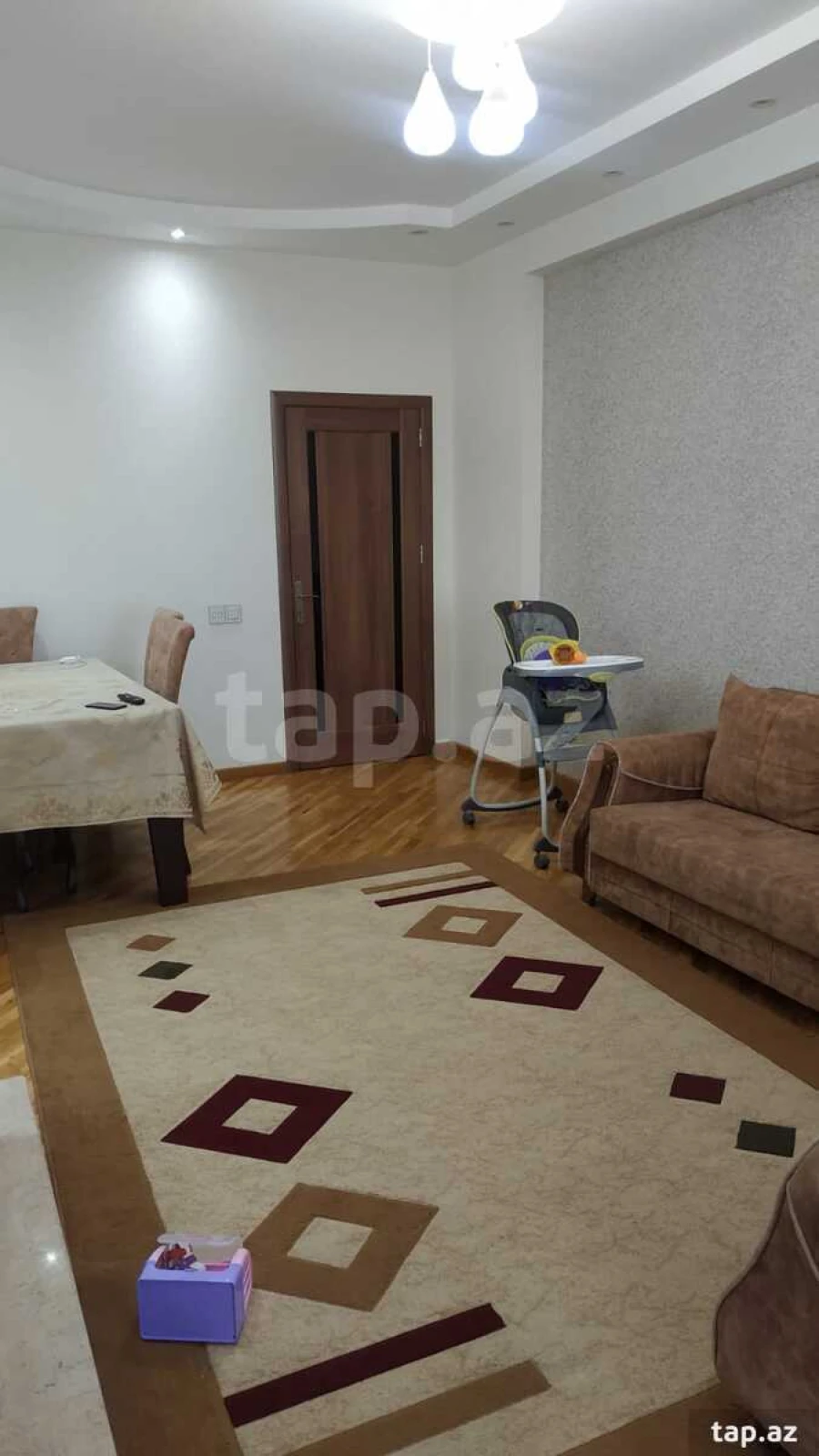 Satılır 3 otaqlı yeni tikili 80 m²