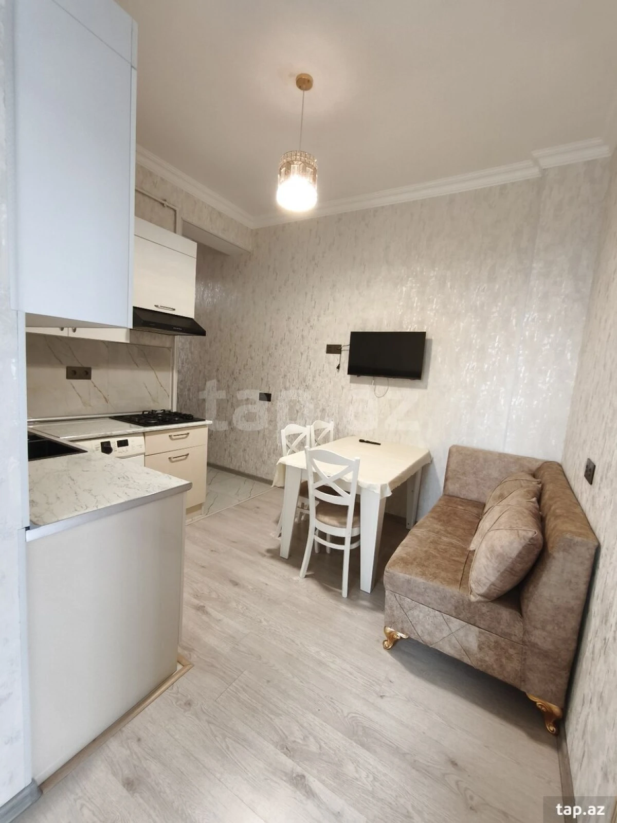 Kirayə verilir 1 otaqlı yeni tikili 40 m²