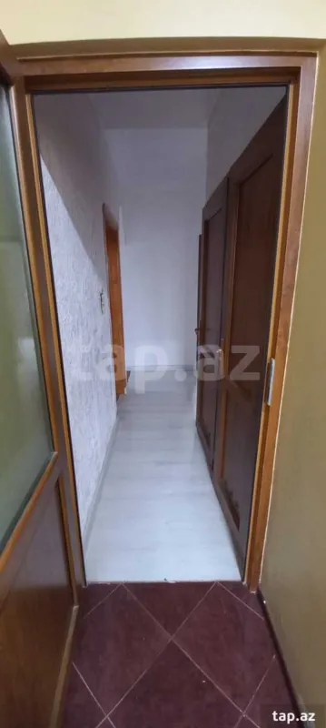 Kirayə verilir 5 otaqlı mənzil 120 m²