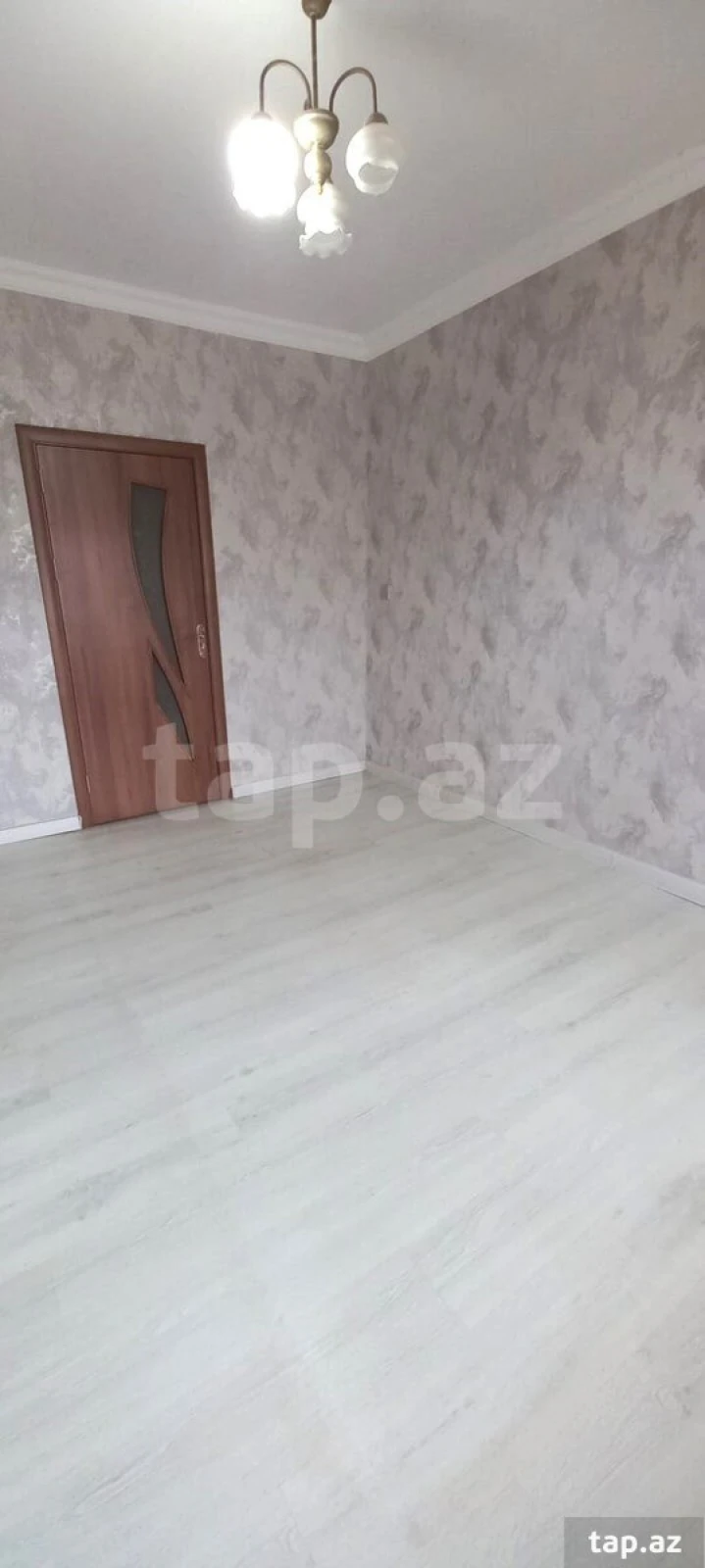 Kirayə verilir 5 otaqlı mənzil 120 m²