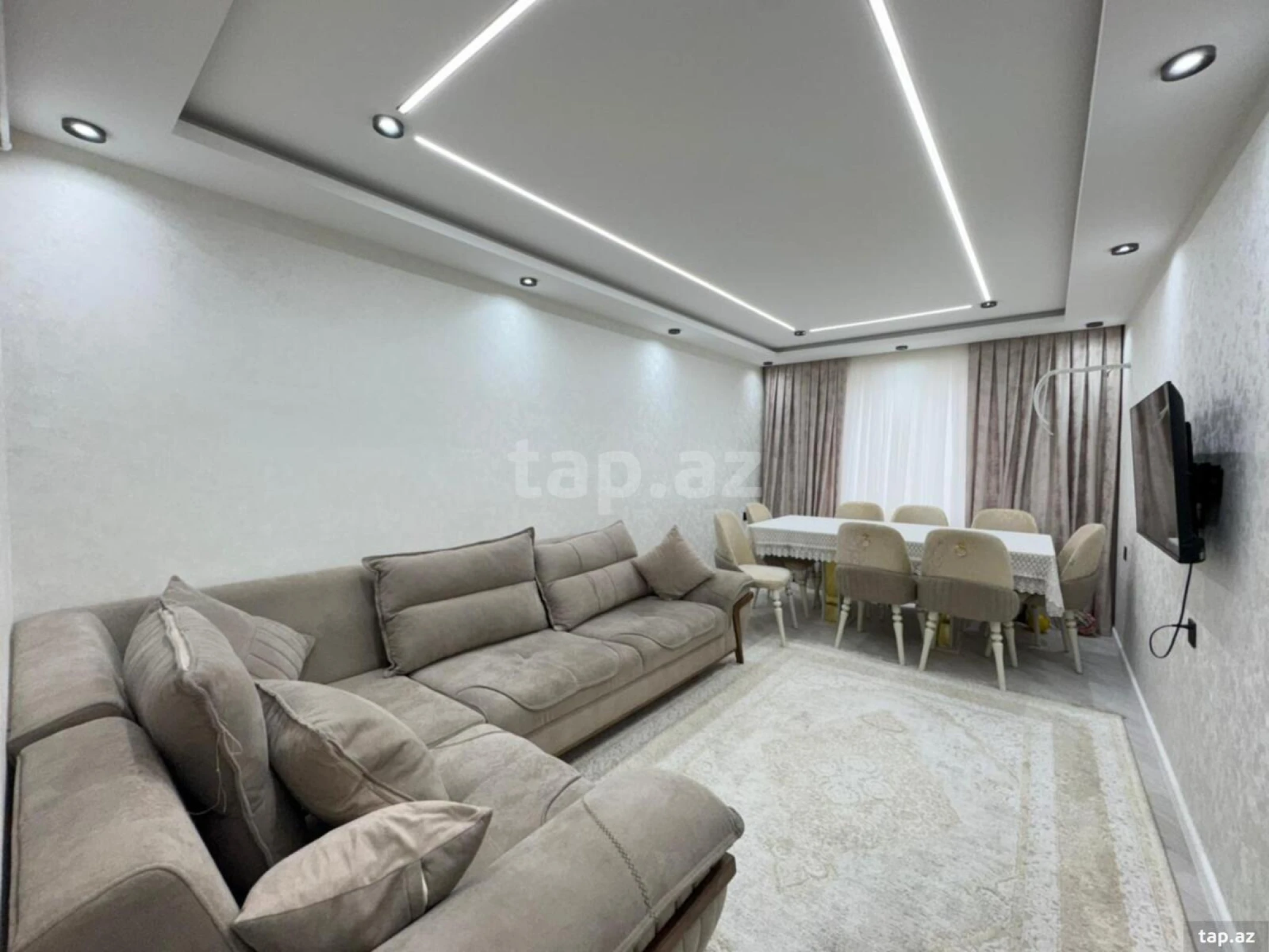 Satılır 5 otaqlı mənzil 120 m²
