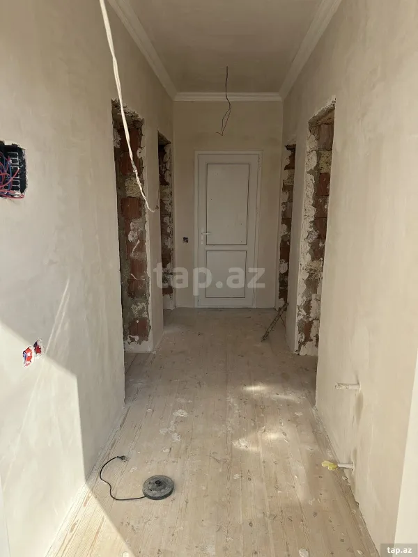 Satılır 3 otaqlı həyət evi