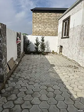 Satılır 3 otaqlı həyət evi