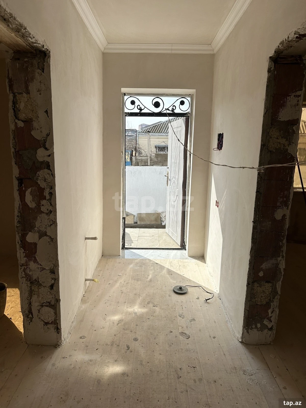 Satılır 3 otaqlı həyət evi