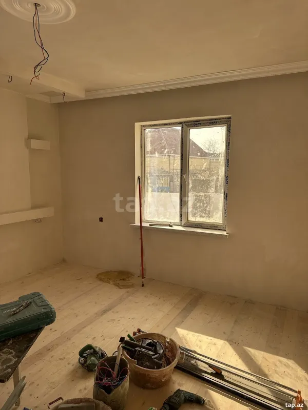 Satılır 3 otaqlı həyət evi