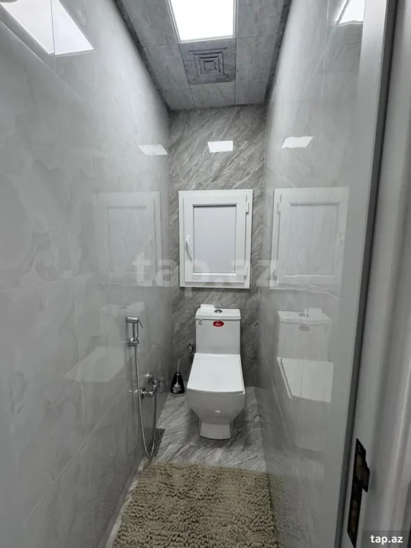 Satılır 5 otaqlı mənzil 130 m²