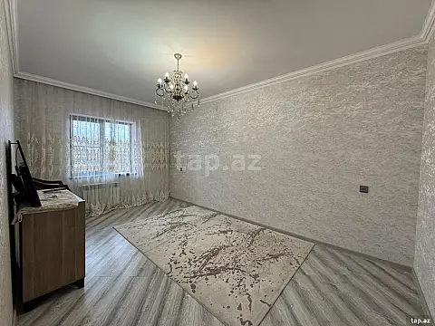 Satılır 5 otaqlı mənzil 130 m²
