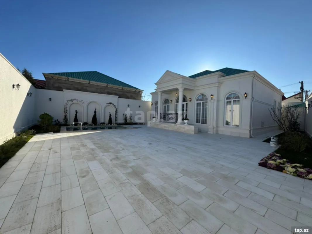 Satılır 4 otaqlı həyət evi