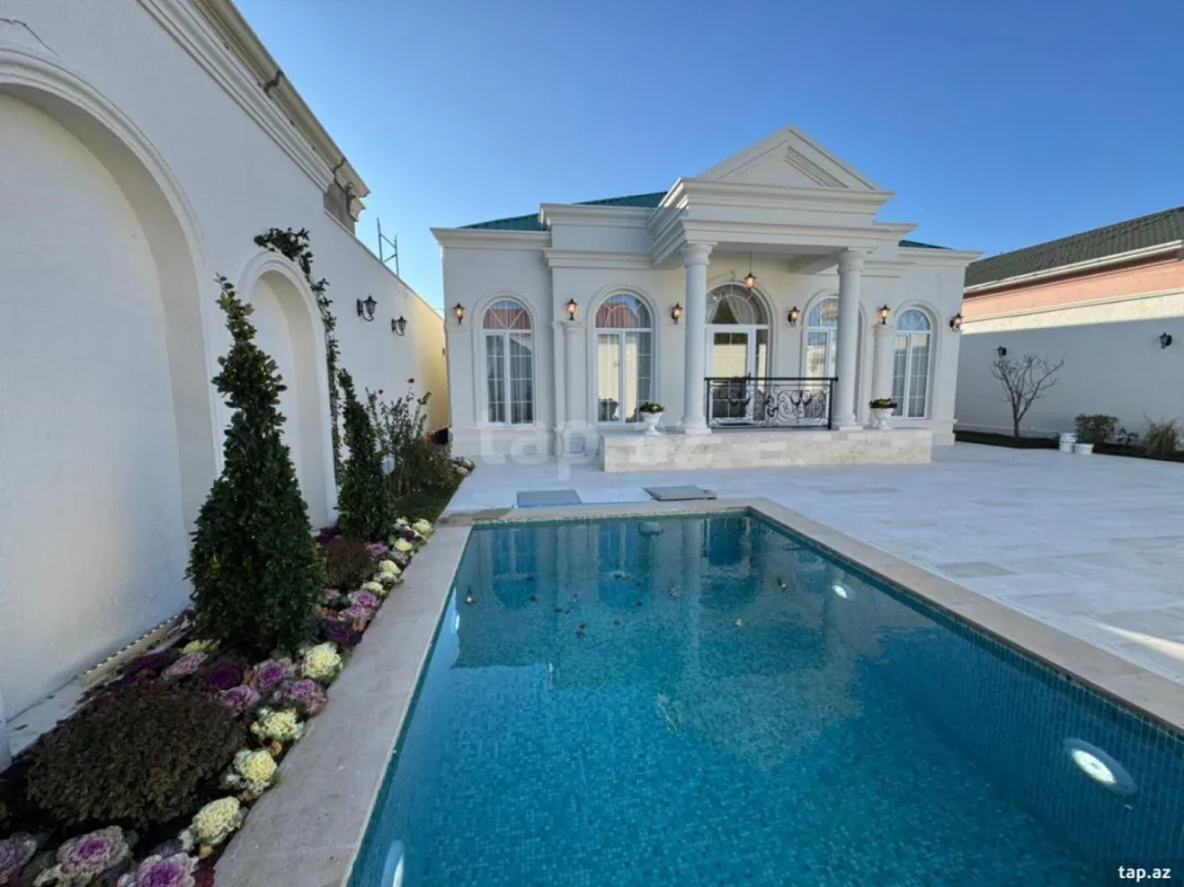 Satılır 4 otaqlı həyət evi