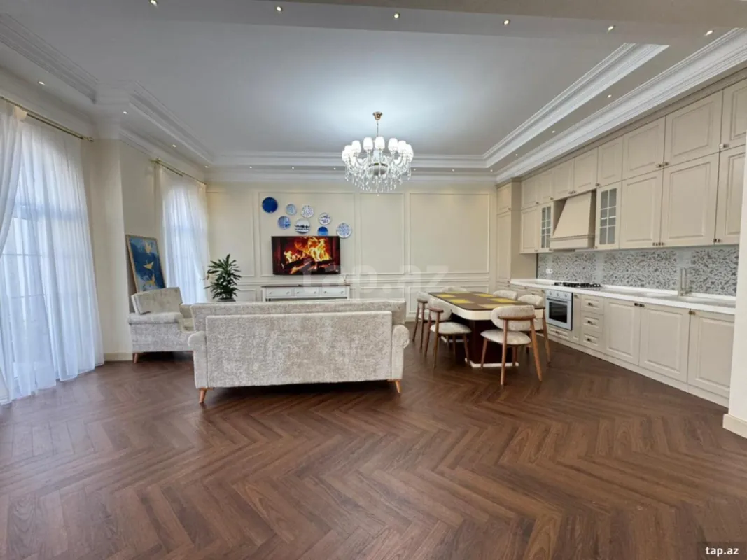 Satılır 4 otaqlı həyət evi