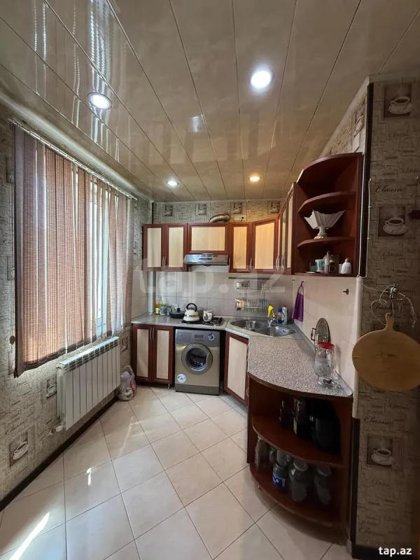 Satılır 3 otaqlı yeni tikili 83 m²