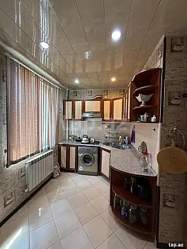 Satılır 3 otaqlı yeni tikili 83 m²
