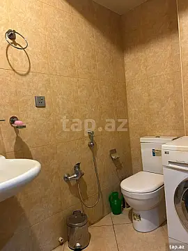 Kirayə verilir 2 otaqlı mənzil 80 m²