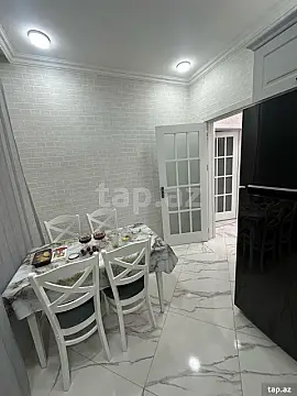 Satılır 5 otaqlı həyət evi