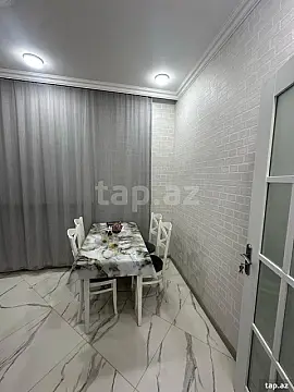 Satılır 5 otaqlı həyət evi