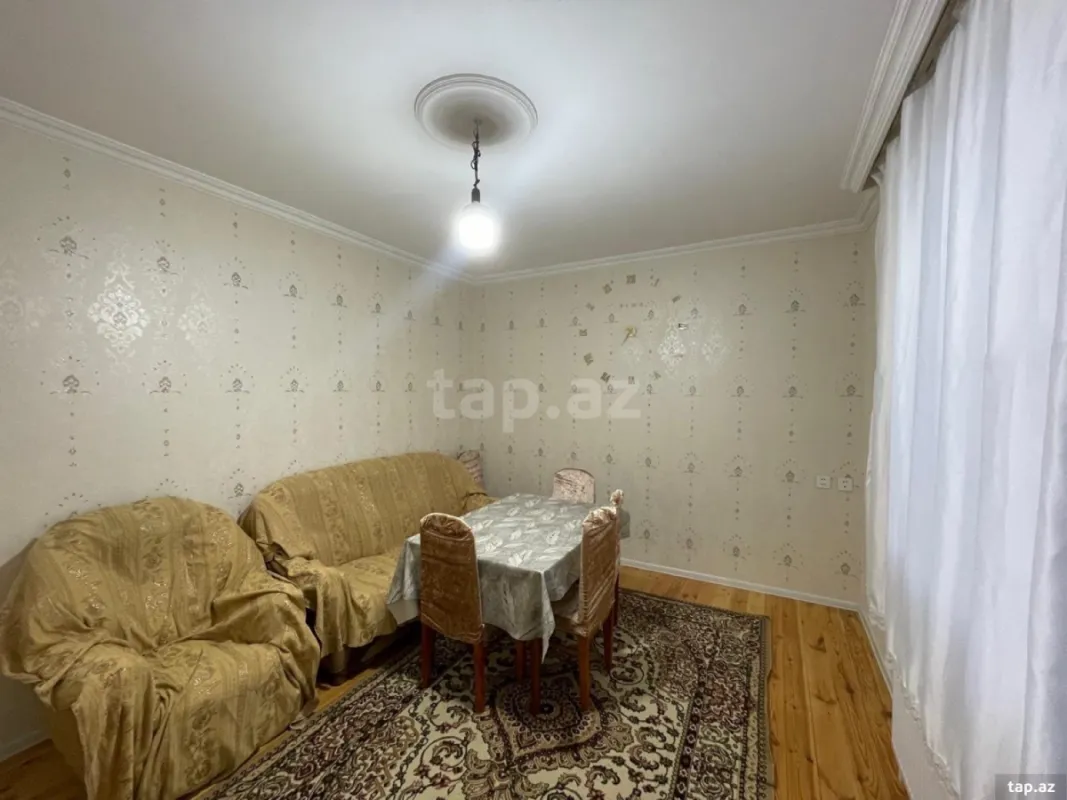 Satılır 3 otaqlı həyət evi