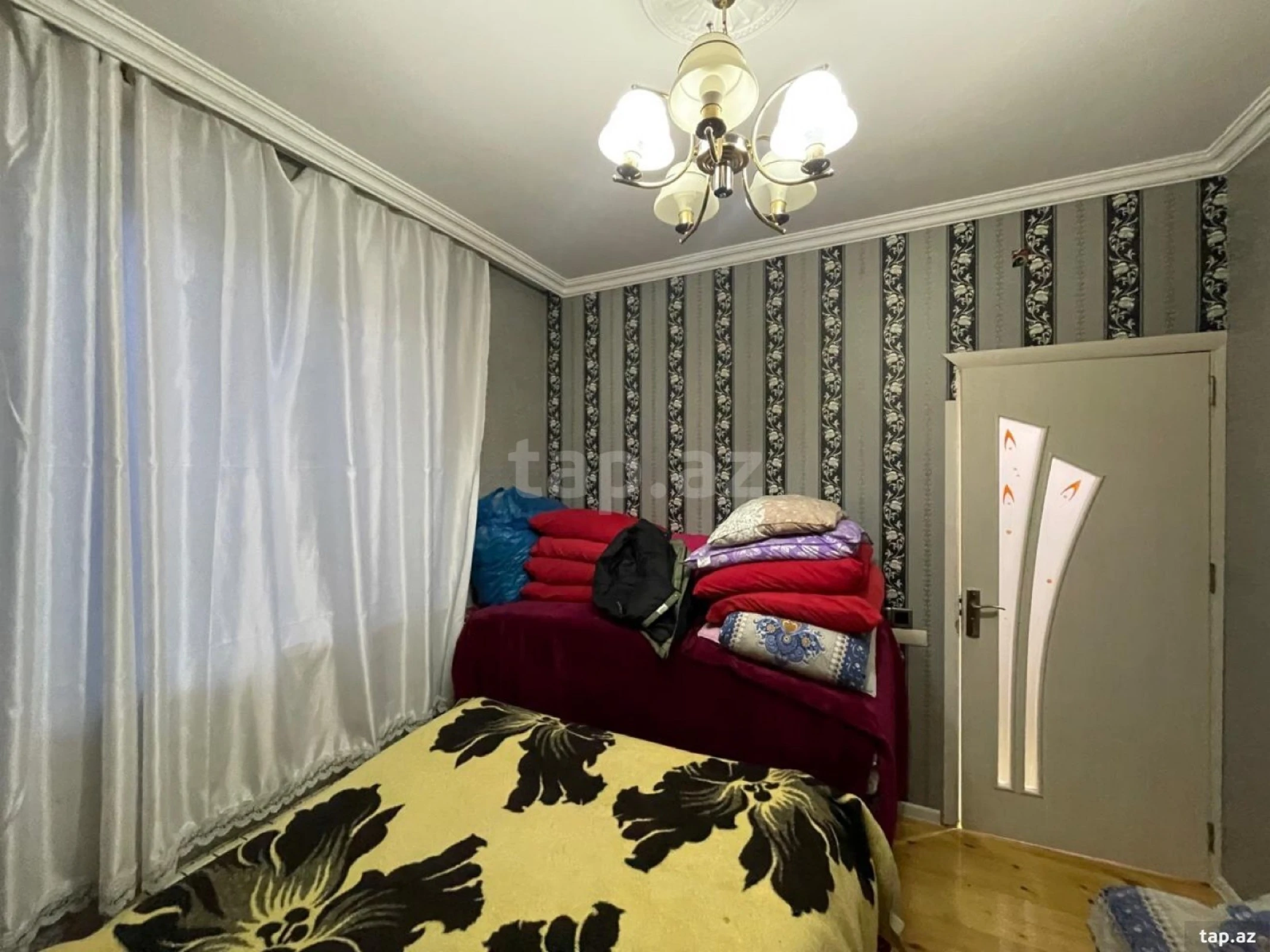Satılır 3 otaqlı həyət evi
