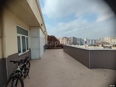 Kirayə verilir 4 otaqlı yeni tikili 175 m²