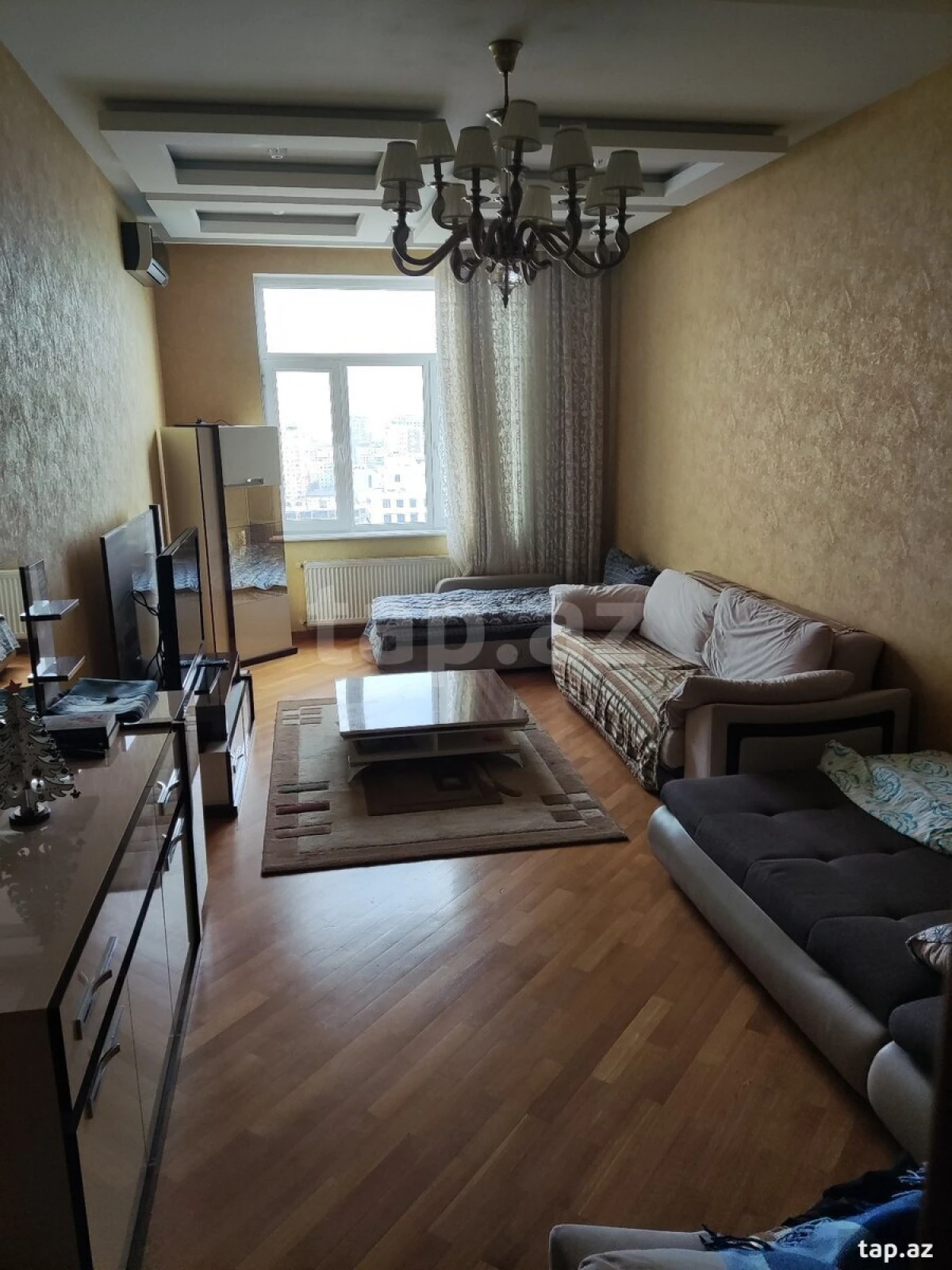 Kirayə verilir 4 otaqlı yeni tikili 175 m²