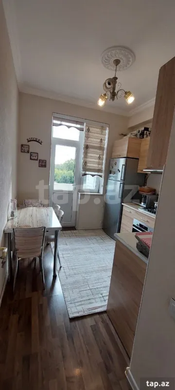 Satılır 3 otaqlı yeni tikili 85 m²