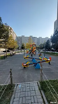 Satılır 3 otaqlı yeni tikili 85 m²