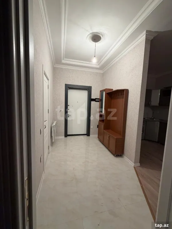 Kirayə verilir 2 otaqlı yeni tikili 65 m²