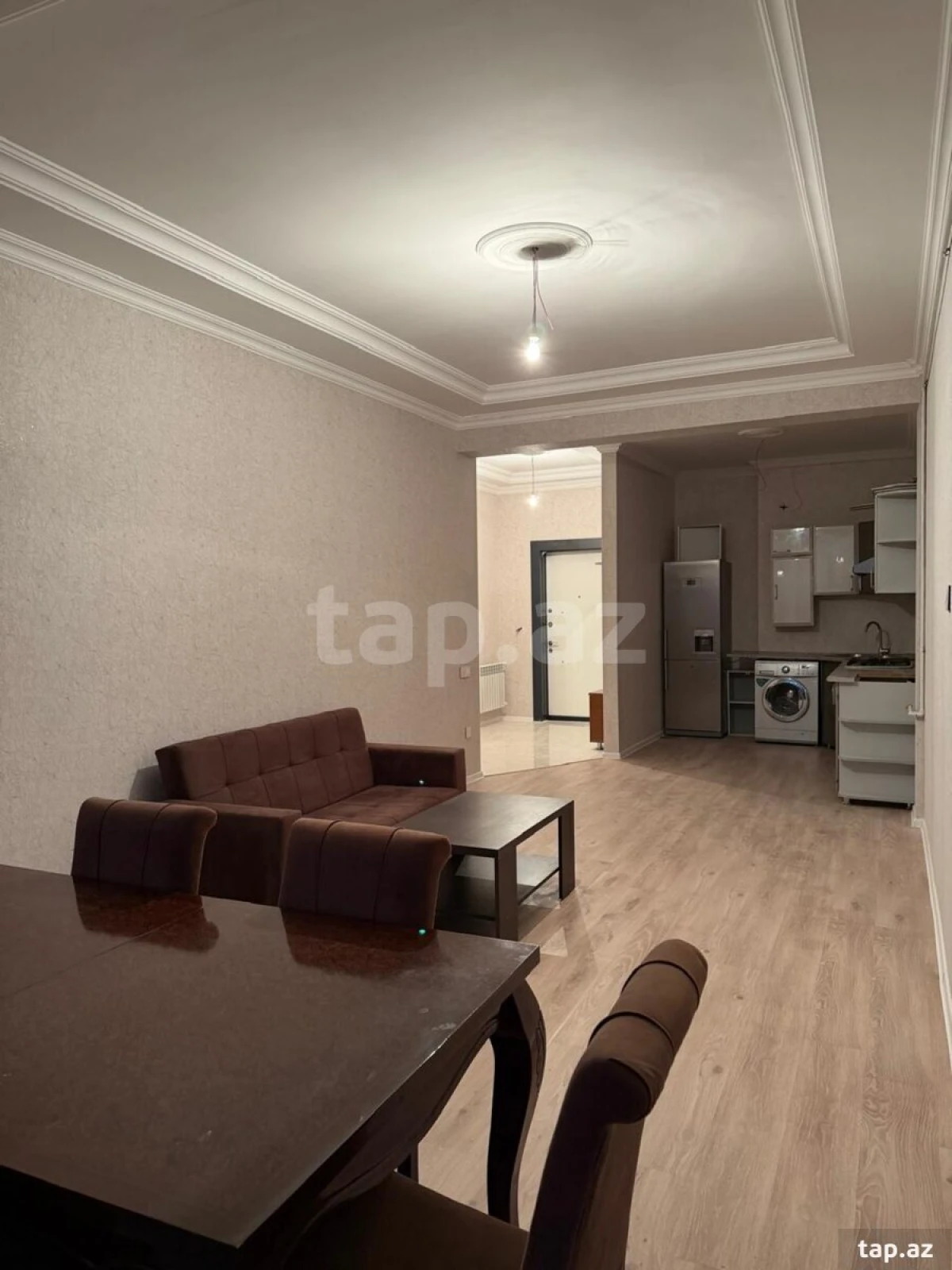 Kirayə verilir 2 otaqlı yeni tikili 65 m²