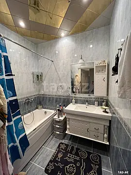 Kirayə verilir 2 otaqlı yeni tikili 100 m²